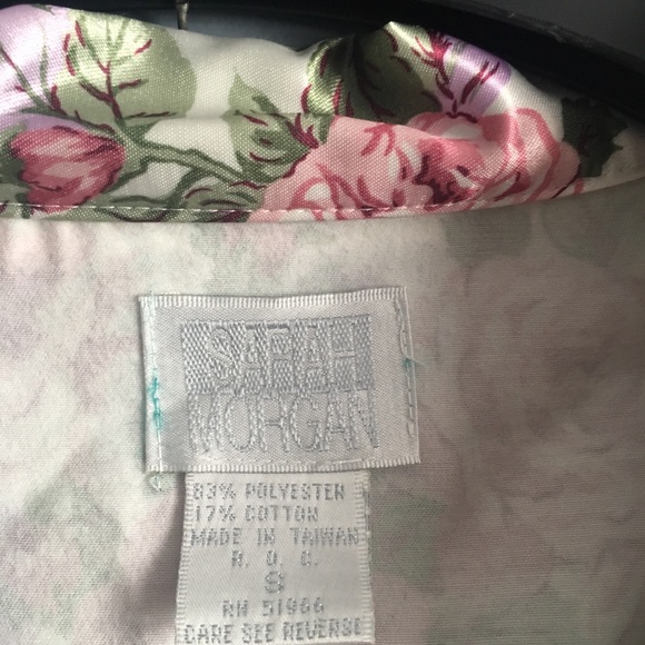 Sarah Morgan woman’s flowery nightgown - Picture 6 of 6